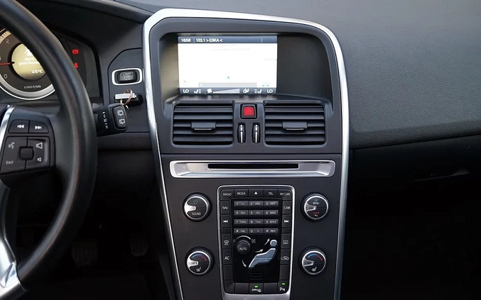 Volvo XC 60 cena 54999 przebieg: 156300, rok produkcji 2012 z Starachowice małe 781